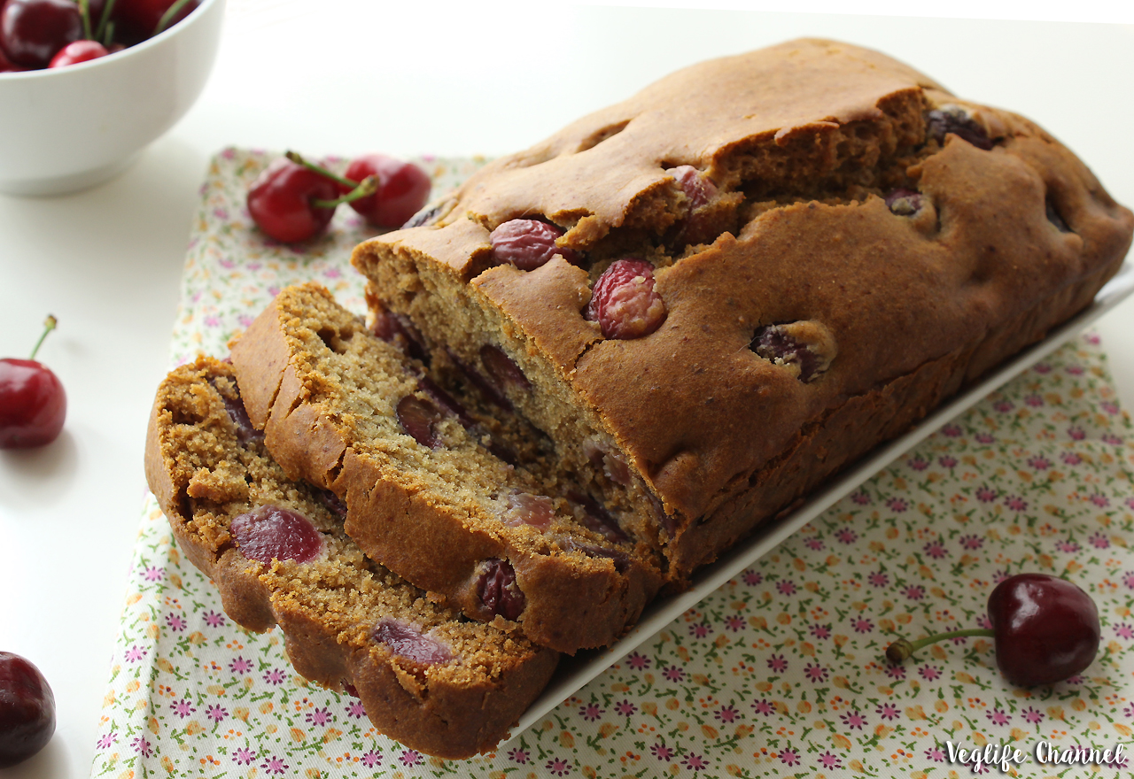 Plumcake alle ciliegie vegan senza zucchero